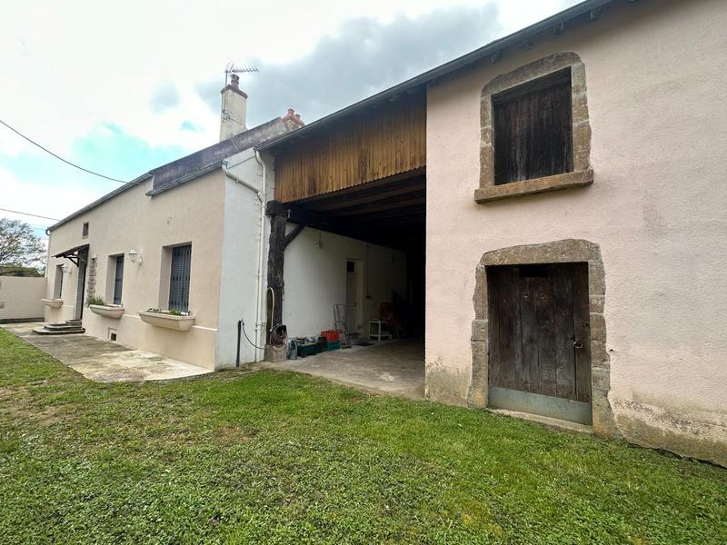 Propriété - 290 m² - 12 pièces