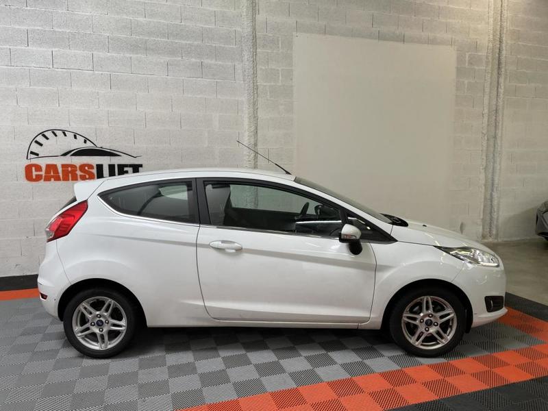 Ford Fiesta 1.0 EcoBoost 100 Ch Bva Powershift Titanium - Garantie 6 Mois