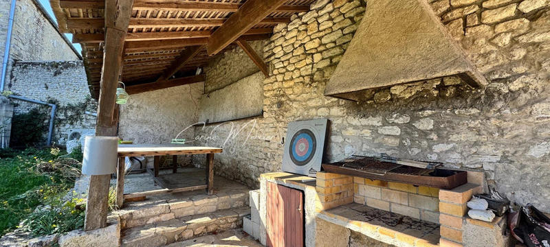 Maison ancienne - 174 m² - 7 pièces