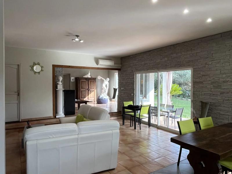 Villa - 123 m² - 4 pièces