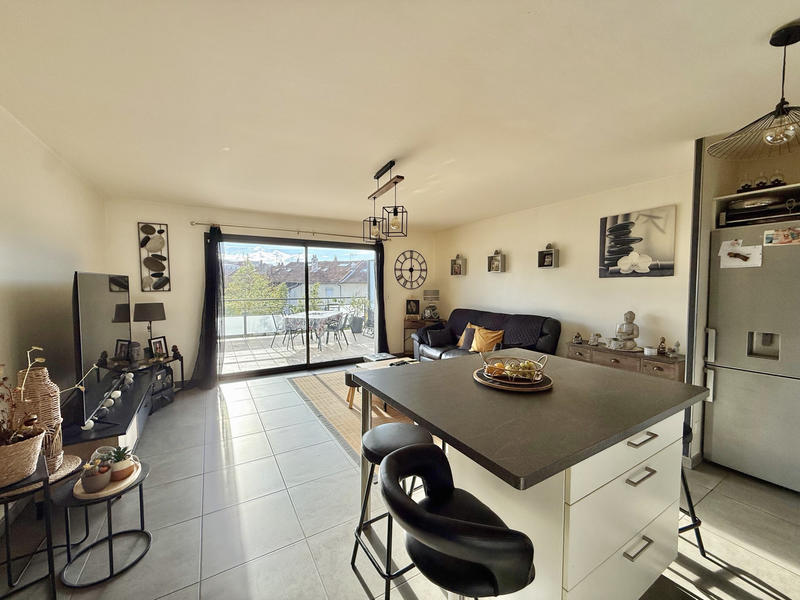 Appartement - 67 m² - 2 pièces