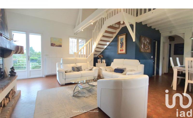 Maison - 194 m² - 6 pièces