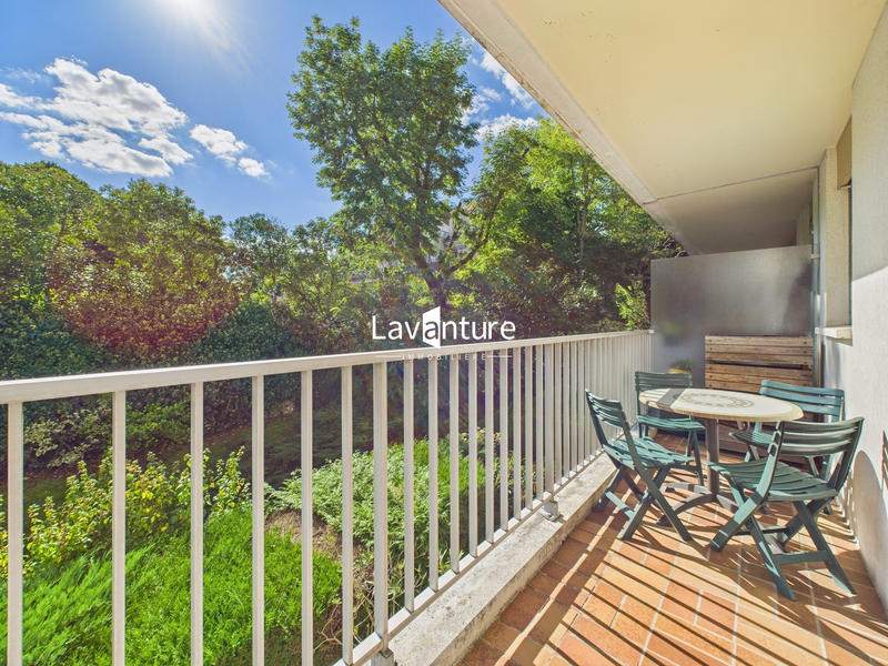 Appartement - 83 m² - 4 pièces