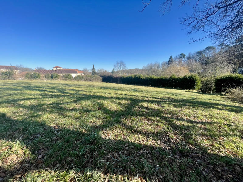 Terrain - 1 770 m²