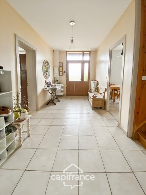 Maison bourgeoise - 212 m² - 8 pièces