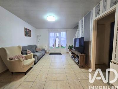 Maison - 80 m² - 5 pièces