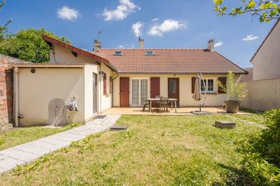 Maison - 123 m² - 5 pièces