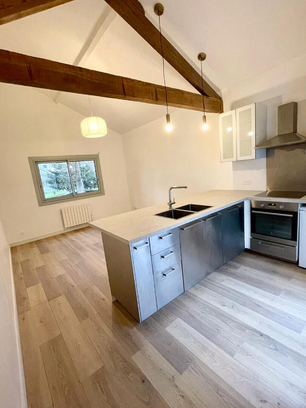 Appartement - 57 m² - 3 pièces