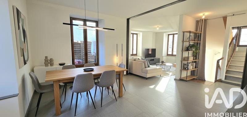 Duplex - 93 m² - 5 pièces
