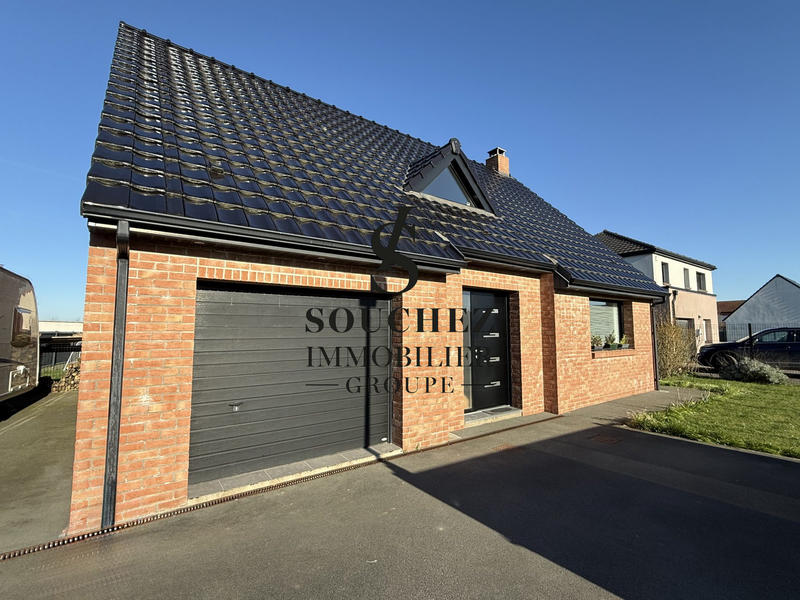 Maison - 105 m² - 6 pièces