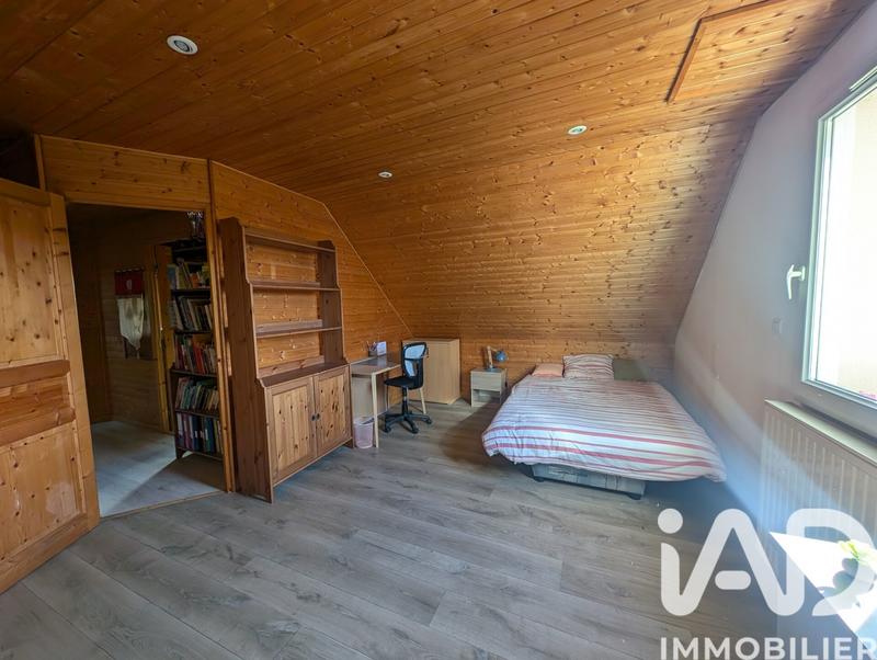 Maison - 96 m² - 5 pièces