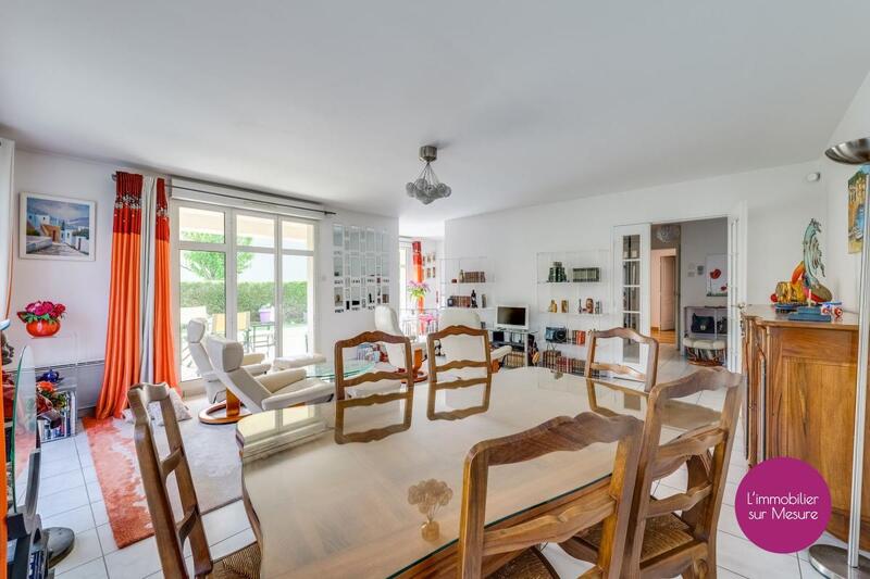 Appartement - 120 m² - 4 pièces