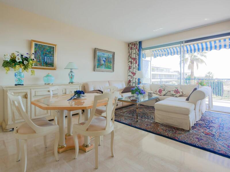 Appartement - 85 m² - 3 pièces