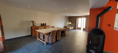 Maison - 220 m² - 6 pièces