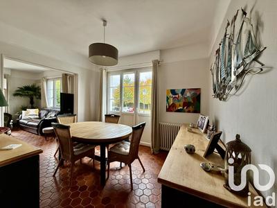 Maison - 133 m² - 6 pièces