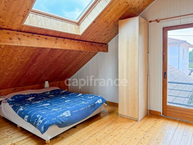 Maison - 194 m² - 7 pièces