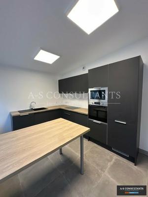 Bureau - 293 m²