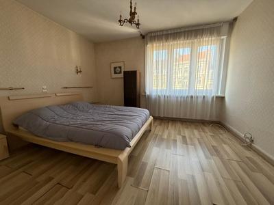 Appartement - 108 m² - 4 pièces