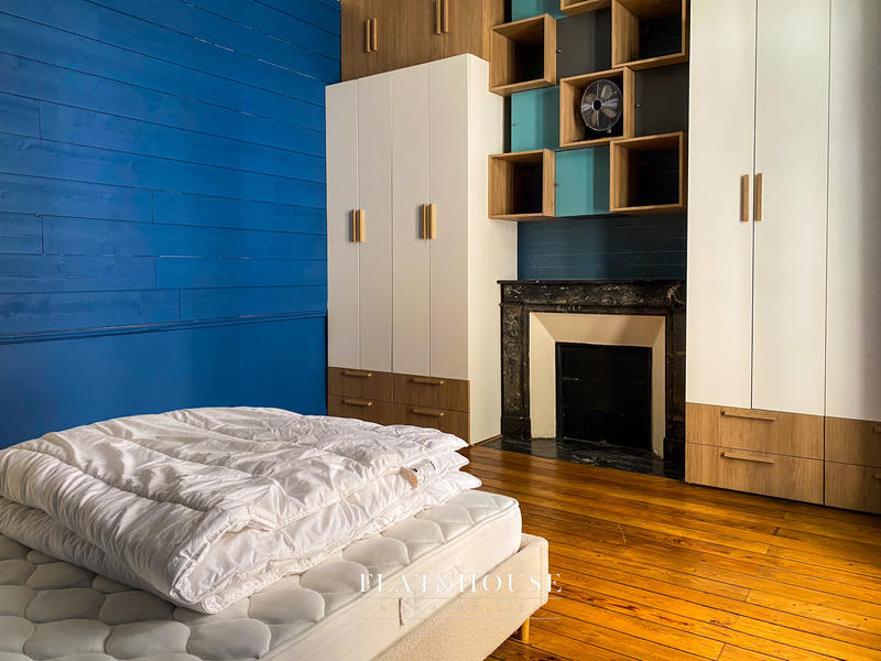 Appartement - 100 m² - 4 pièces