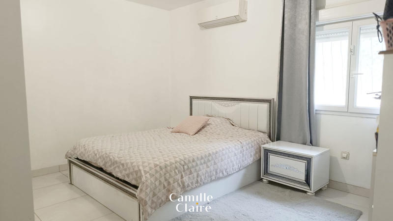 Maison - 234 m² - 6 pièces