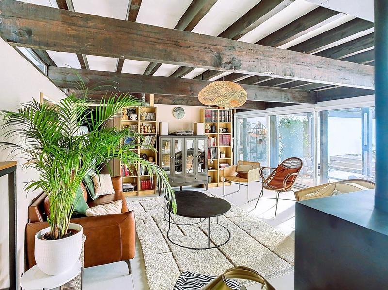 Maison - 310 m² - 10 pièces