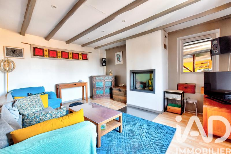 Maison - 99 m² - 5 pièces