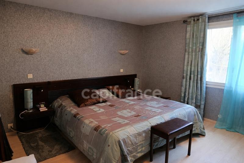 Villa - 186 m² - 5 pièces