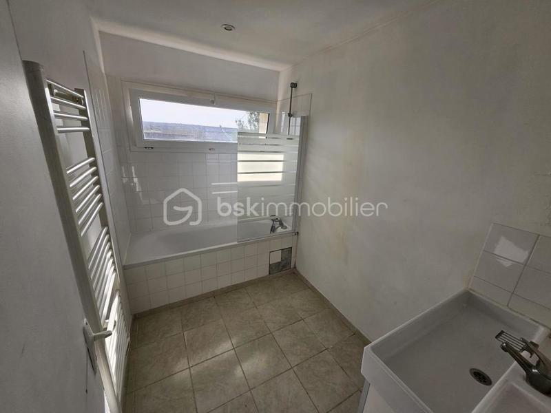 Maison - 65 m² - 3 pièces