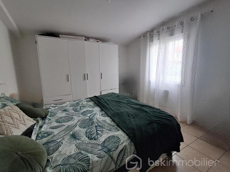 Maison traditionnelle - 213 m² - 12 pièces