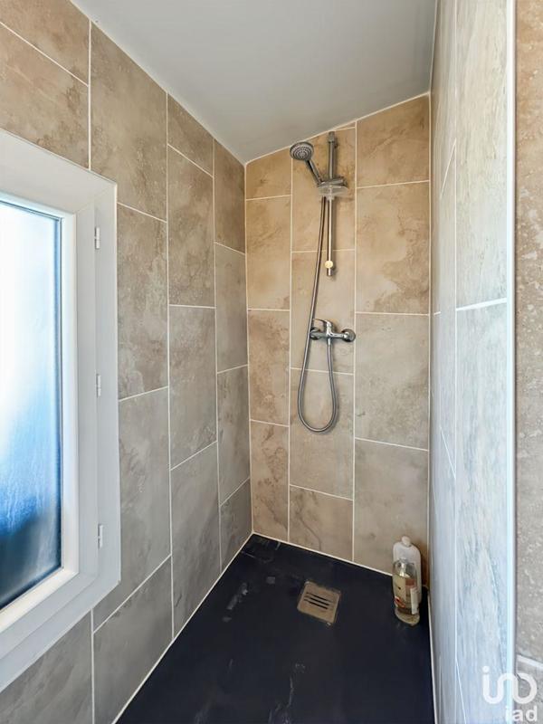 Maison - 80 m² - 3 pièces