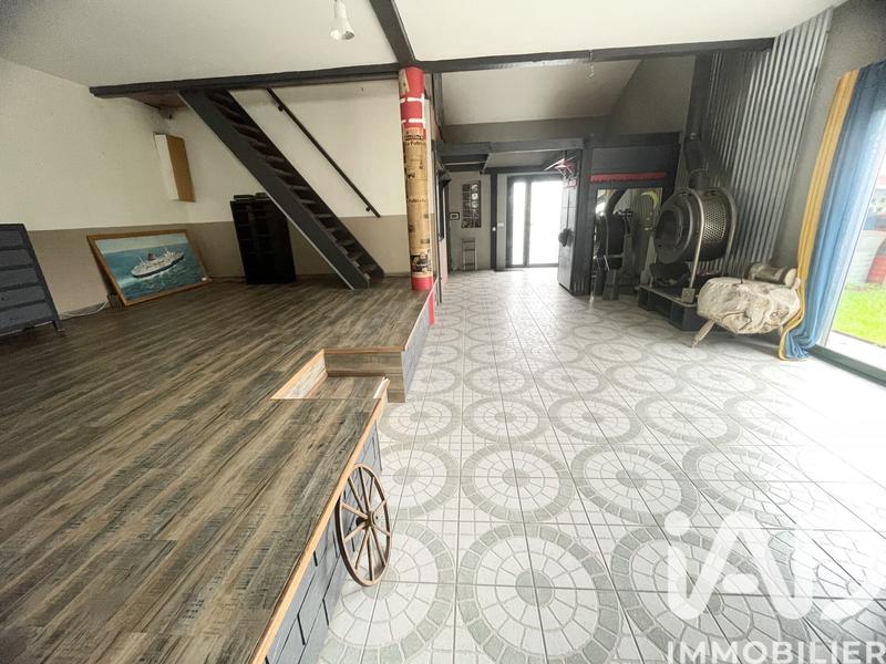 Maison - 144 m² - 5 pièces