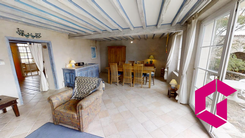 Maison - 306 m² - 14 pièces