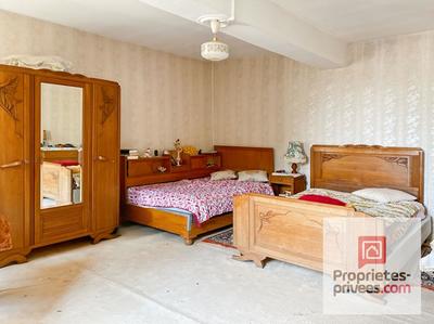 Maison - 160 m² - 6 pièces