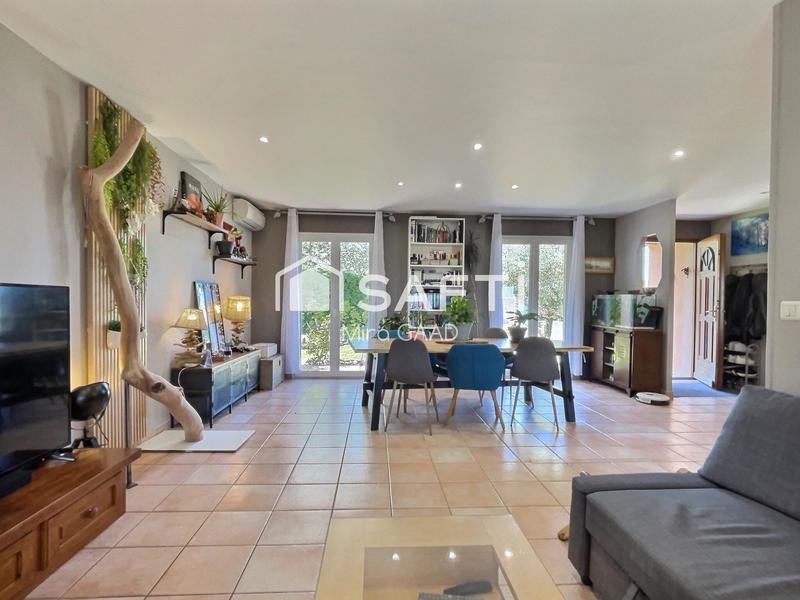 Maison - 95 m² - 4 pièces