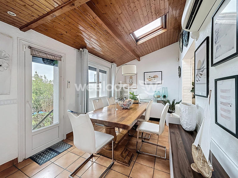 Maison contemporaine - 150 m² - 6 pièces