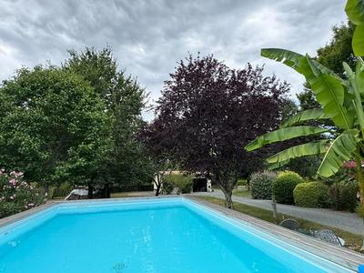 Maison - 138 m² - 4 pièces