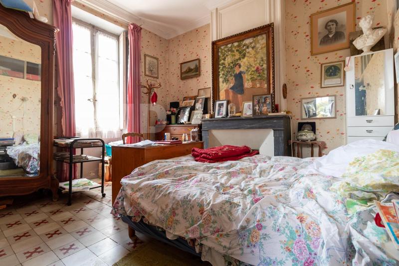 Immeuble - 219 m² - 15 pièces