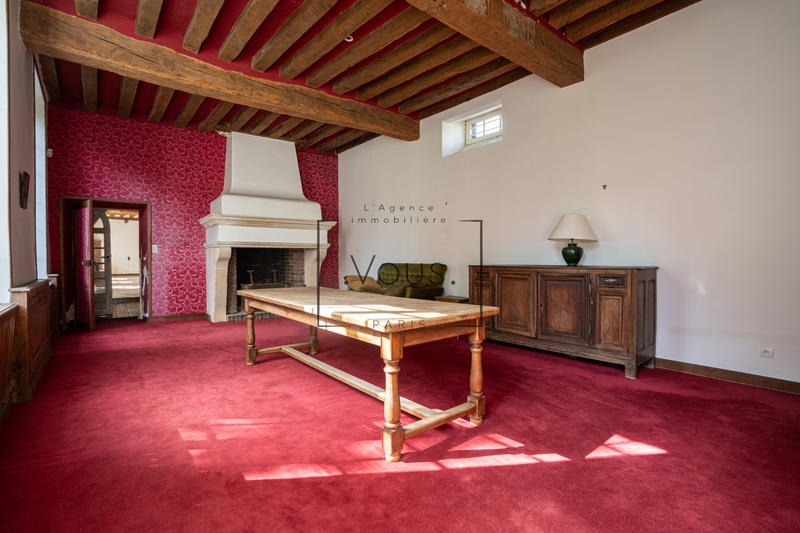 Maison - 487 m² - 13 pièces