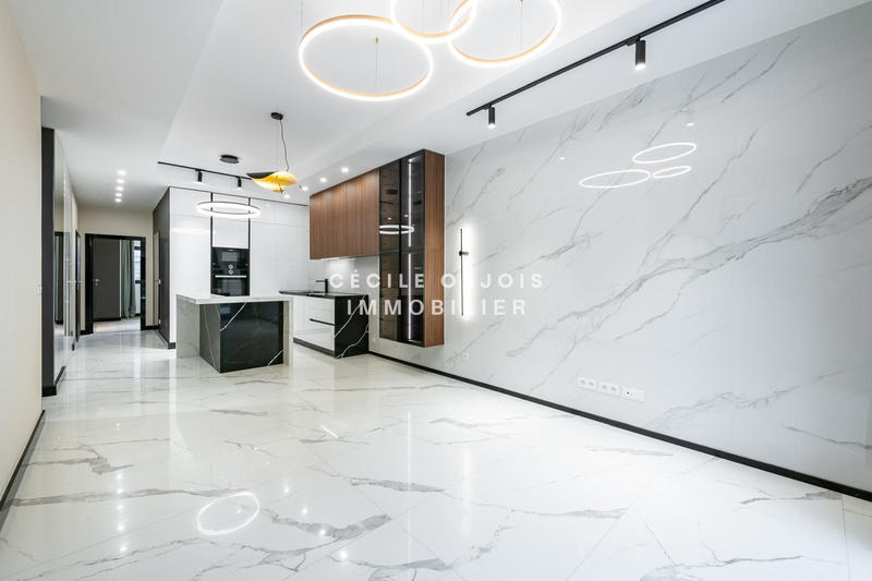 Appartement - 83 m² - 4 pièces