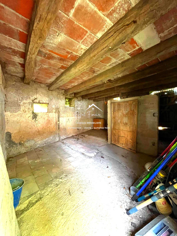 Maison ancienne - 255 m² - 8 pièces