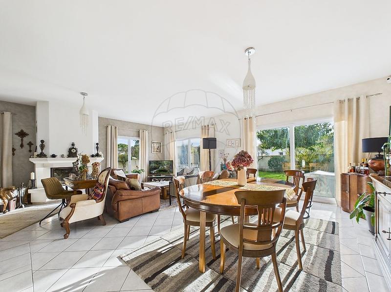 Villa - 185 m² - 5 pièces