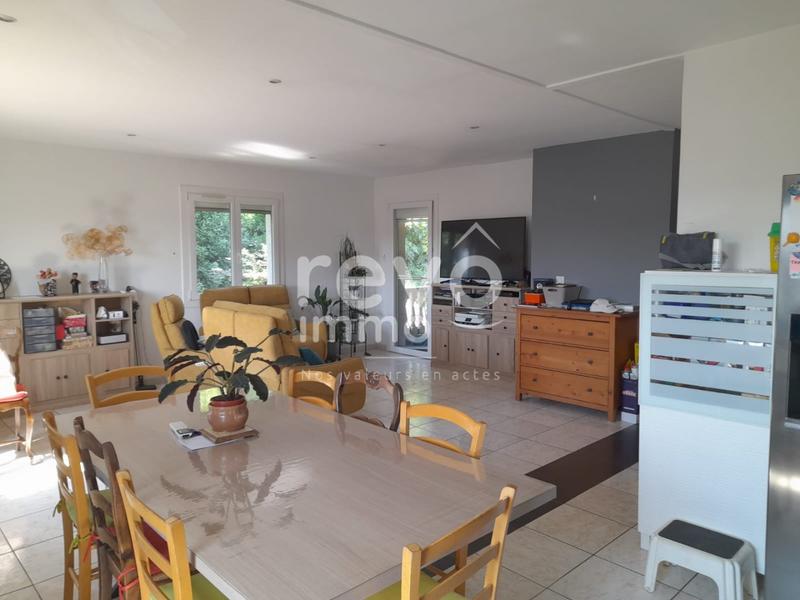 Appartement ancien - 80 m² - 3 pièces