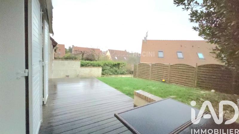 Maison - 95 m² - 5 pièces