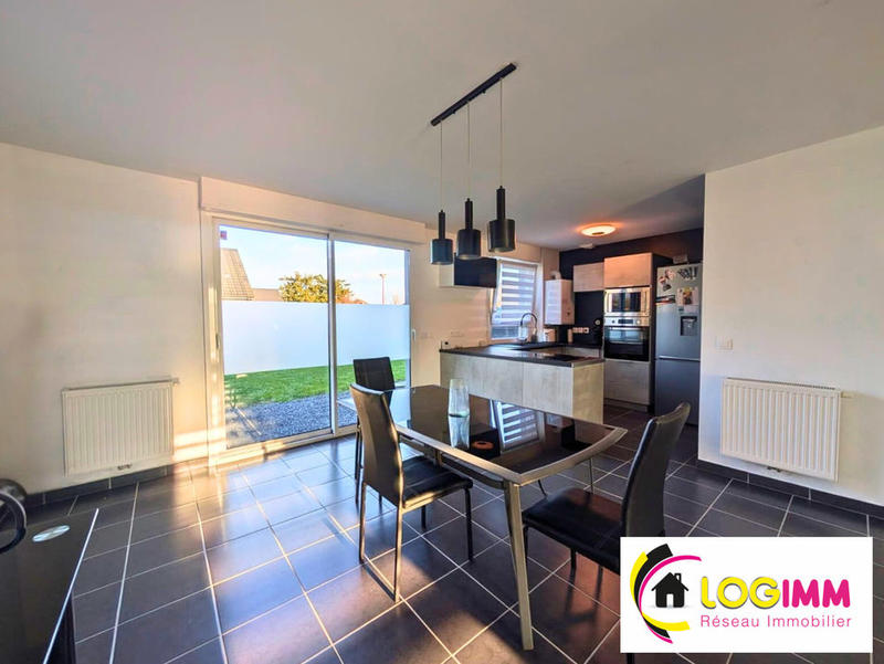 Maison - 100 m² - 6 pièces