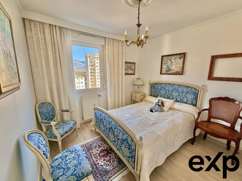 Appartement - 91 m² - 4 pièces