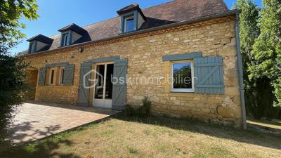 Maison en pierre - 240 m² - 10 pièces
