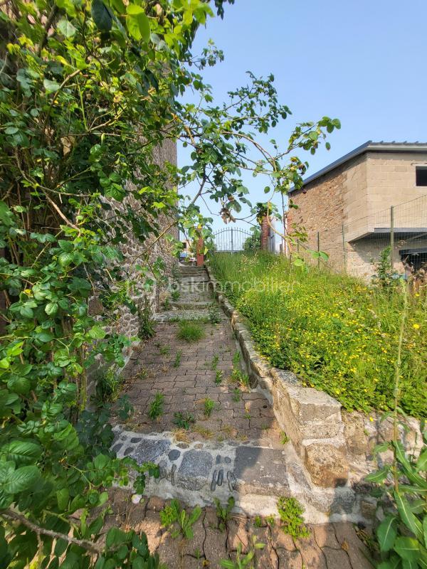 Maison ancienne - 215 m² - 7 pièces