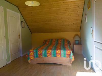 Maison - 137 m² - 6 pièces