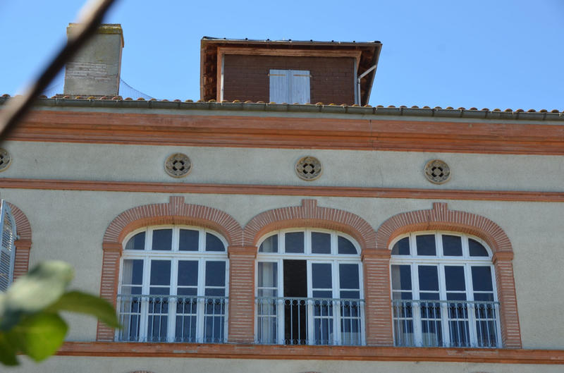 Maison - 460 m² - 20 pièces