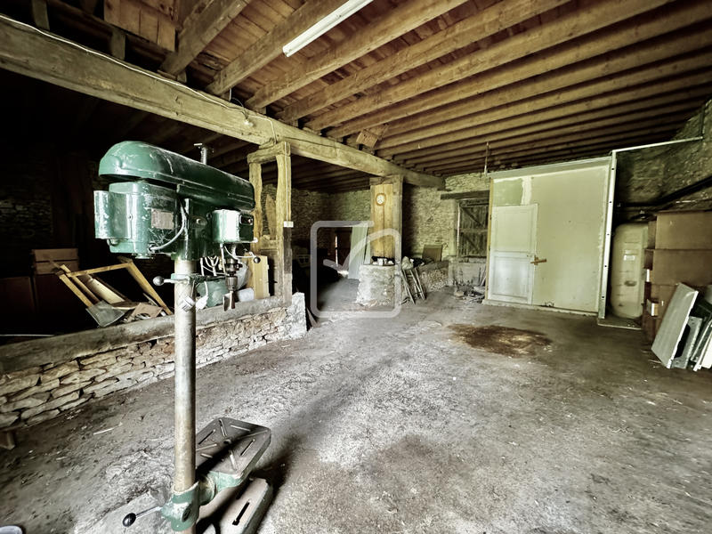 Maison - 128 m² - 9 pièces